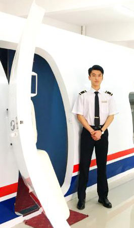 航空专业实训基地模拟机舱
